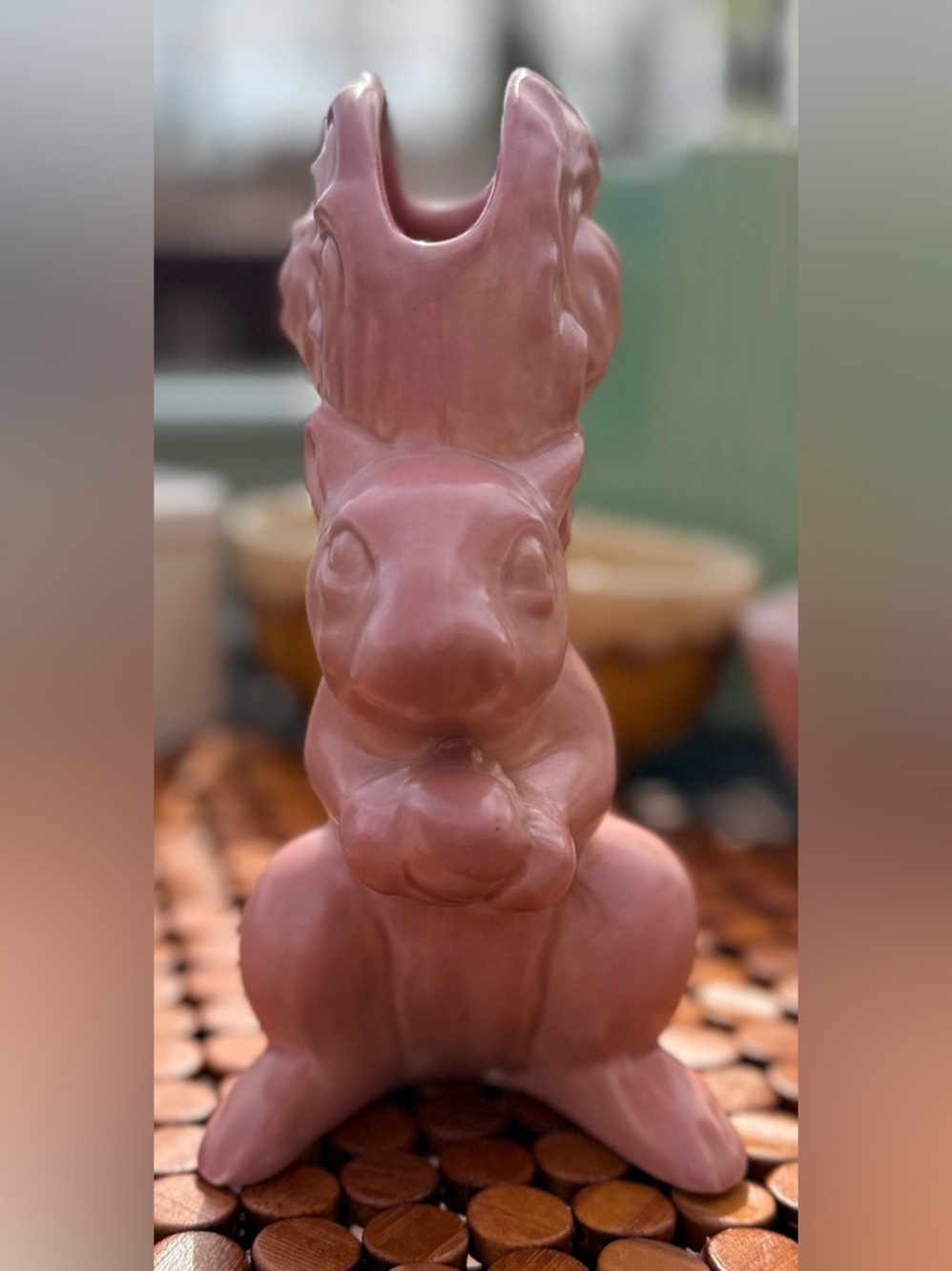 🐿️ Vintage Pink Matte Ceramic Squirrel Planter by SylvaC, Mold 1143, EUC 🌼 - Picture 3 of 10
